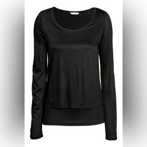 🖤🐦‍⬛ H&M Nursing Top 🐦‍⬛🖤